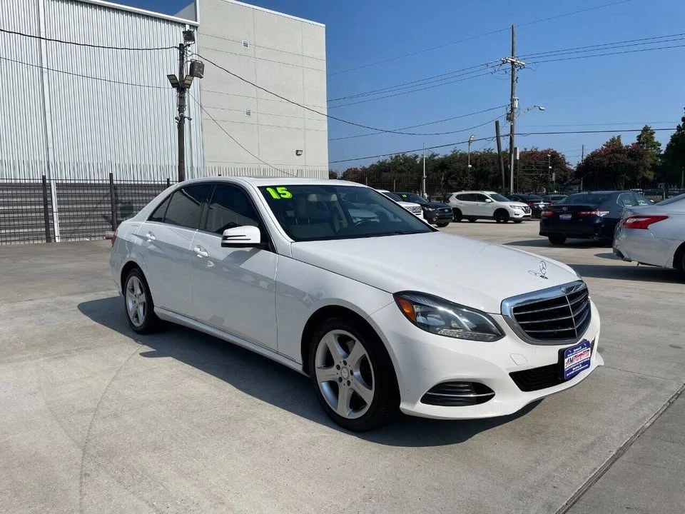 2015 Mercedes-Benz W212 E-Class - Image 3 of 16