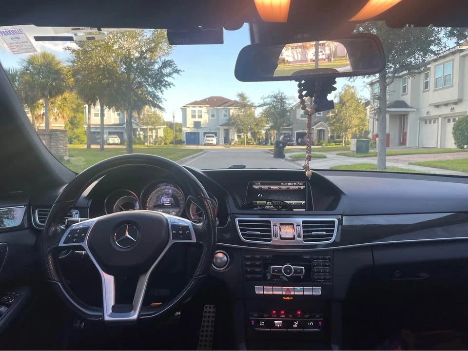2015 Mercedes-Benz W212 E-Class - Image 5 of 9