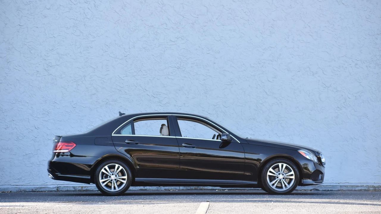 2015 Mercedes-Benz W212 E-Class - Image 10 of 31