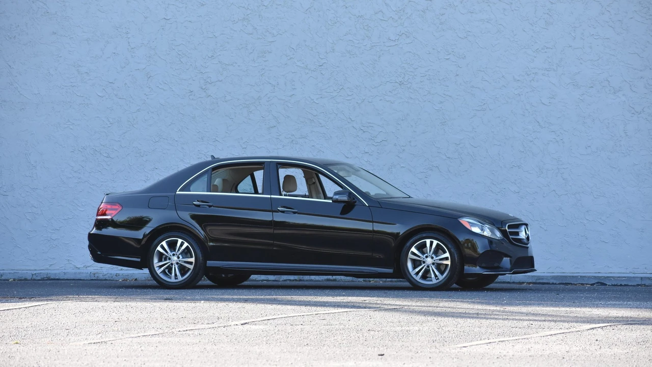 2015 Mercedes-Benz W212 E-Class - Image 8 of 31
