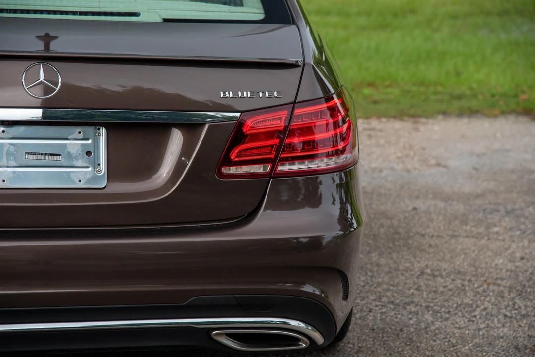 2015 Mercedes-Benz W212 E-Class - Image 27 of 31