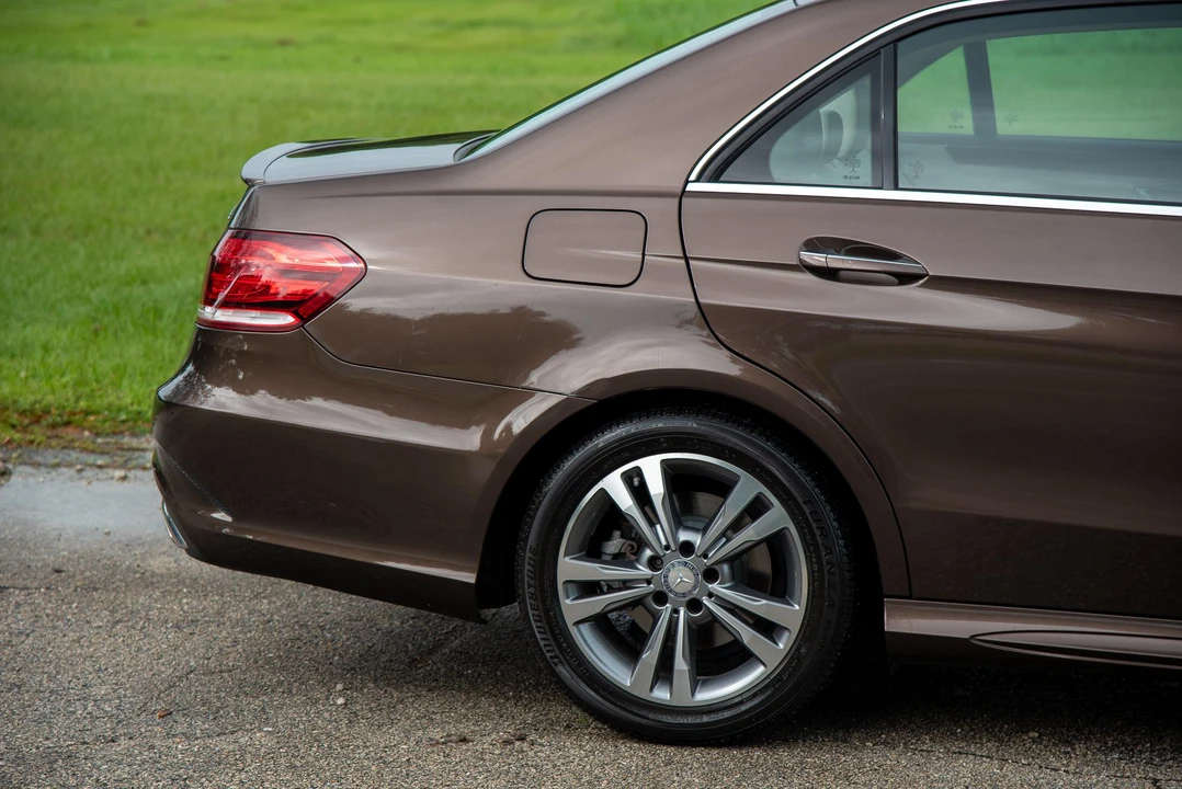 2015 Mercedes-Benz W212 E-Class - Image 26 of 31