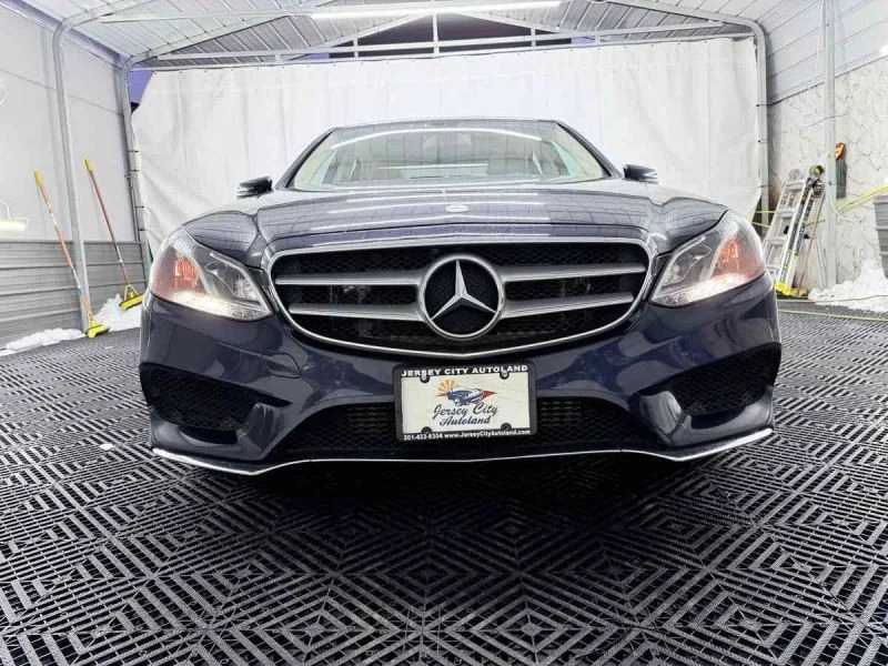 2015 Mercedes-Benz W212 E-Class - Image 2 of 12
