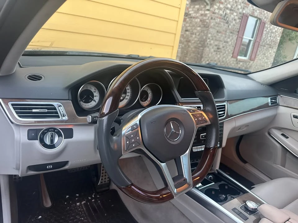 2015 Mercedes-Benz W212 E-Class - Image 9 of 10