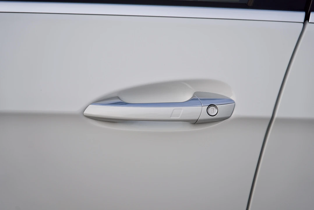 2015 Mercedes-Benz W212 E-Class - Image 24 of 31