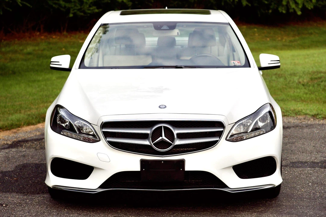 2015 Mercedes-Benz W212 E-Class - Image 2 of 31