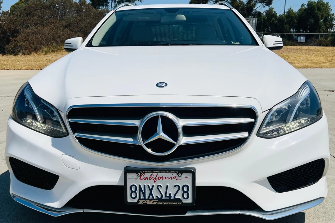 2015 Mercedes-Benz W212 E-Class - Image 2 of 31