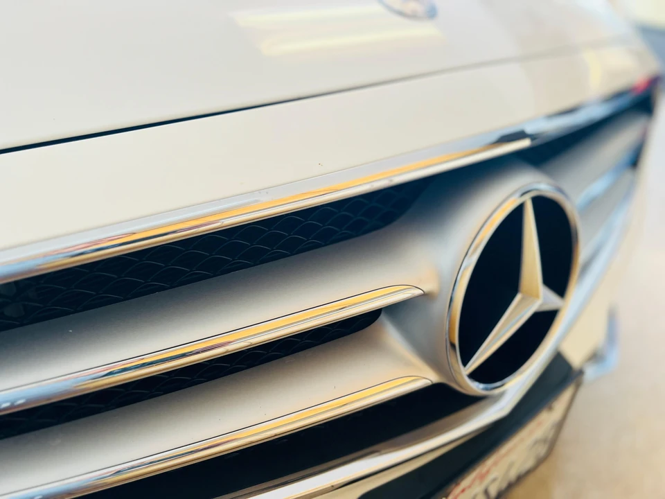 2015 Mercedes-Benz W212 E-Class - Image 24 of 31