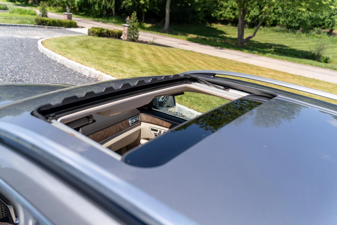 2015 Mercedes-Benz W212 E-Class - Image 22 of 31