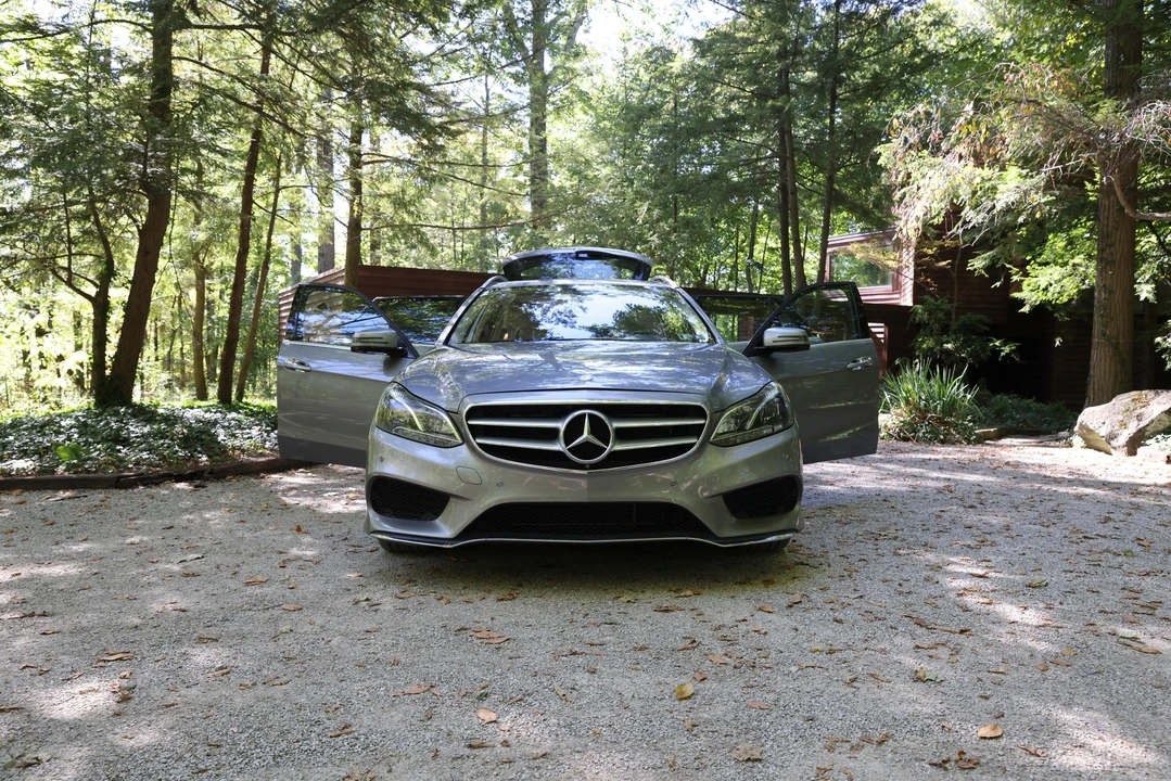 2015 Mercedes-Benz W212 E-Class - Image 17 of 31
