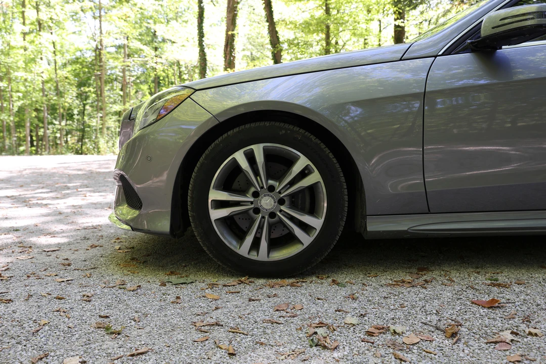 2015 Mercedes-Benz W212 E-Class - Image 23 of 31