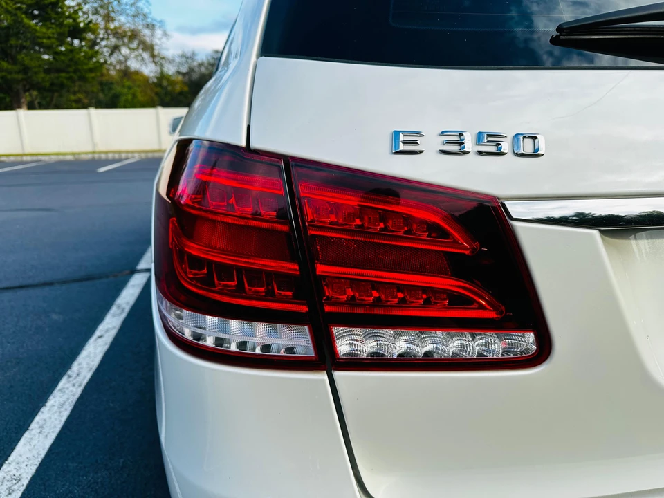 2015 Mercedes-Benz W212 E-Class - Image 17 of 31