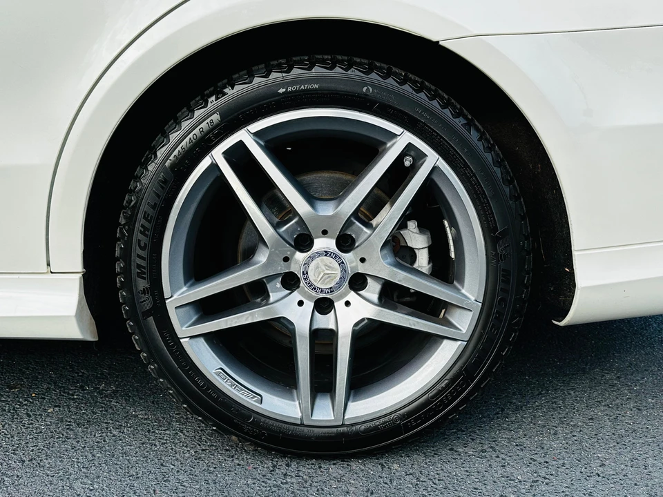 2015 Mercedes-Benz W212 E-Class - Image 29 of 31
