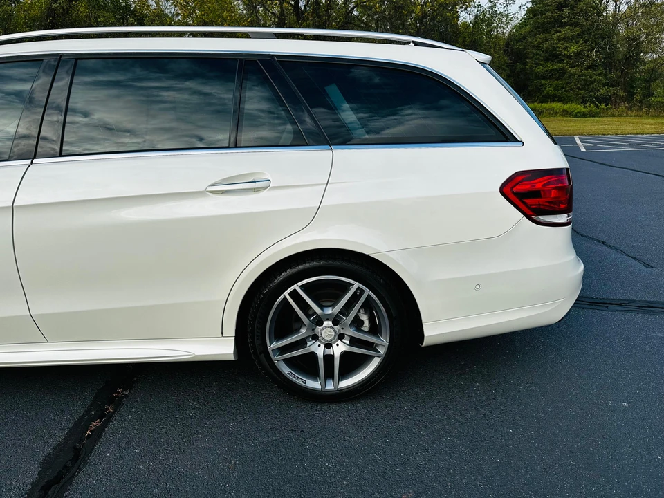 2015 Mercedes-Benz W212 E-Class - Image 15 of 31