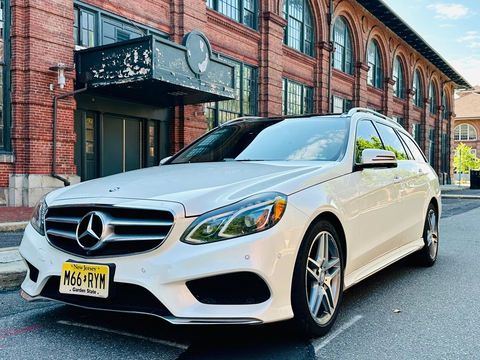 2015 Mercedes-Benz W212 E-Class - Image 14 of 31