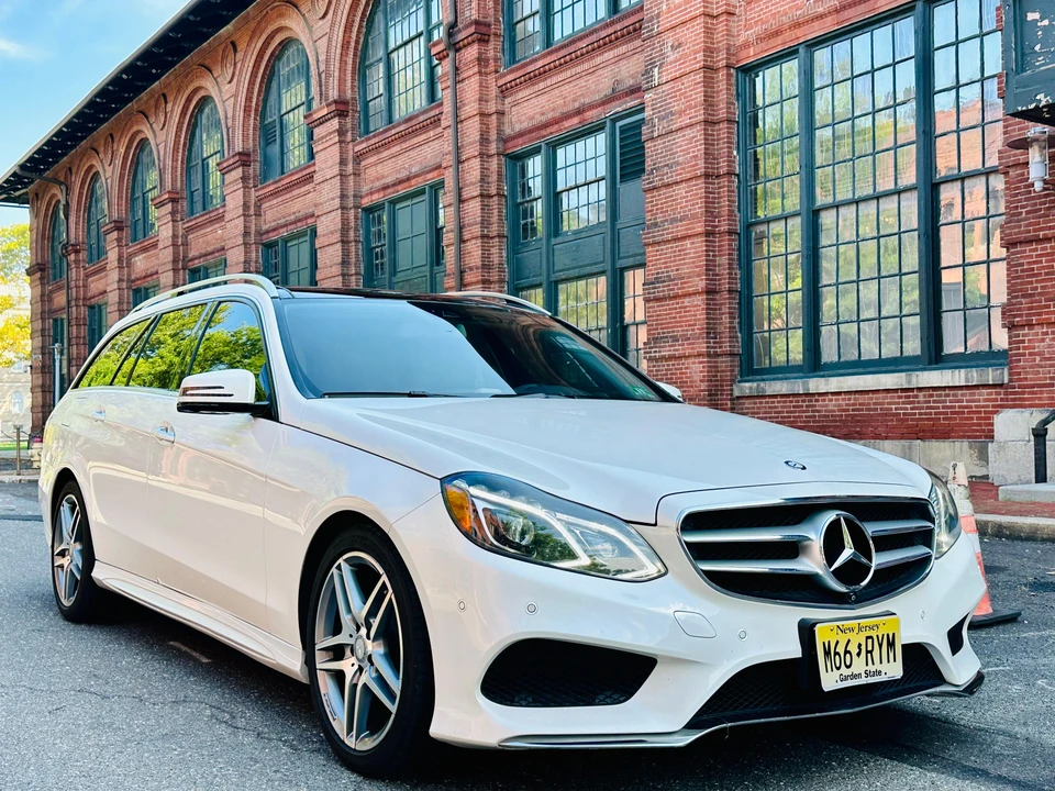 2015 Mercedes-Benz W212 E-Class - Image 30 of 31
