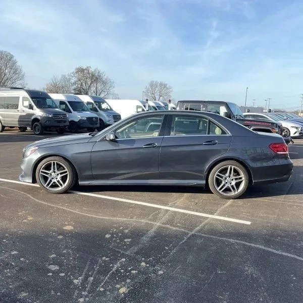 2015 Mercedes-Benz W212 E-Class - Image 3 of 12