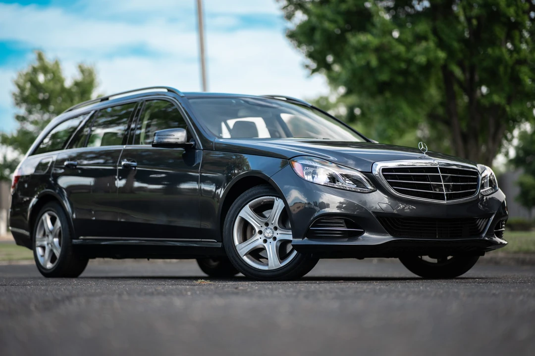 2015 Mercedes-Benz W212 E-Class - Image 22 of 31