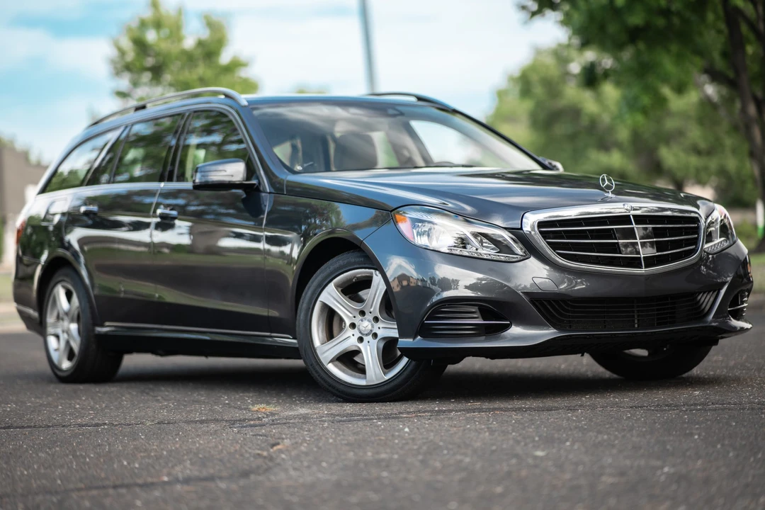 2015 Mercedes-Benz W212 E-Class - Image 27 of 31