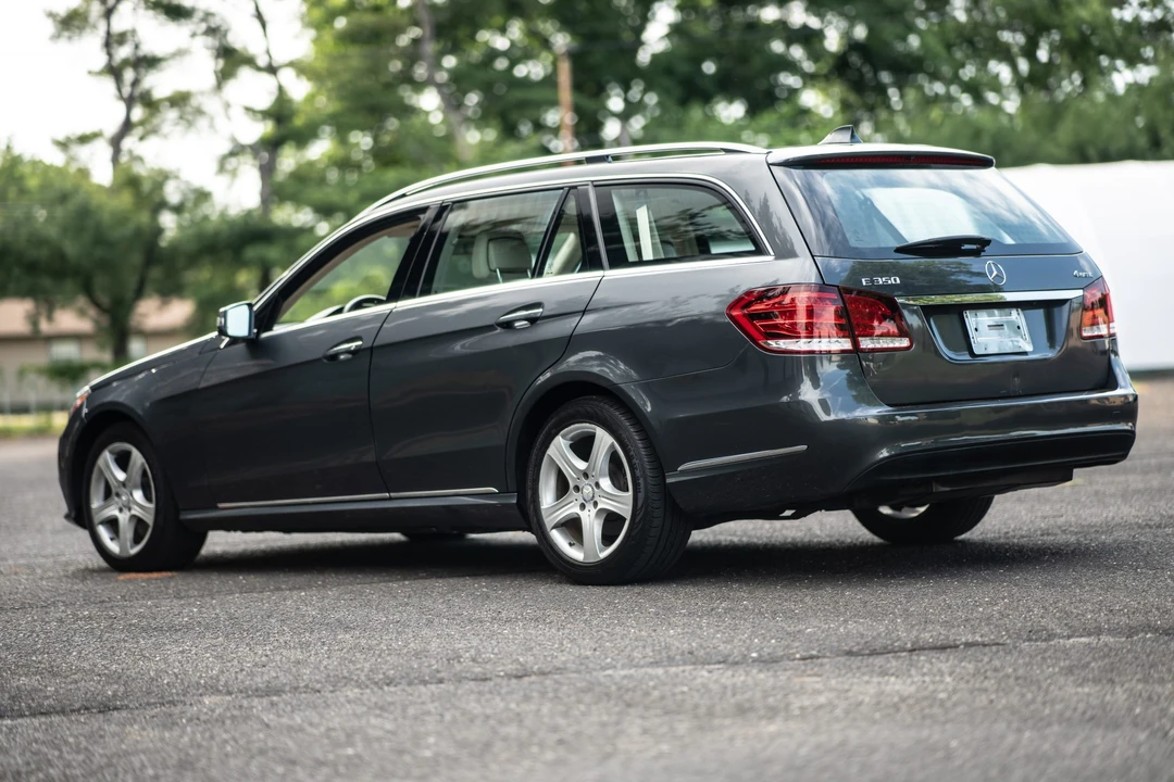 2015 Mercedes-Benz W212 E-Class - Image 12 of 31
