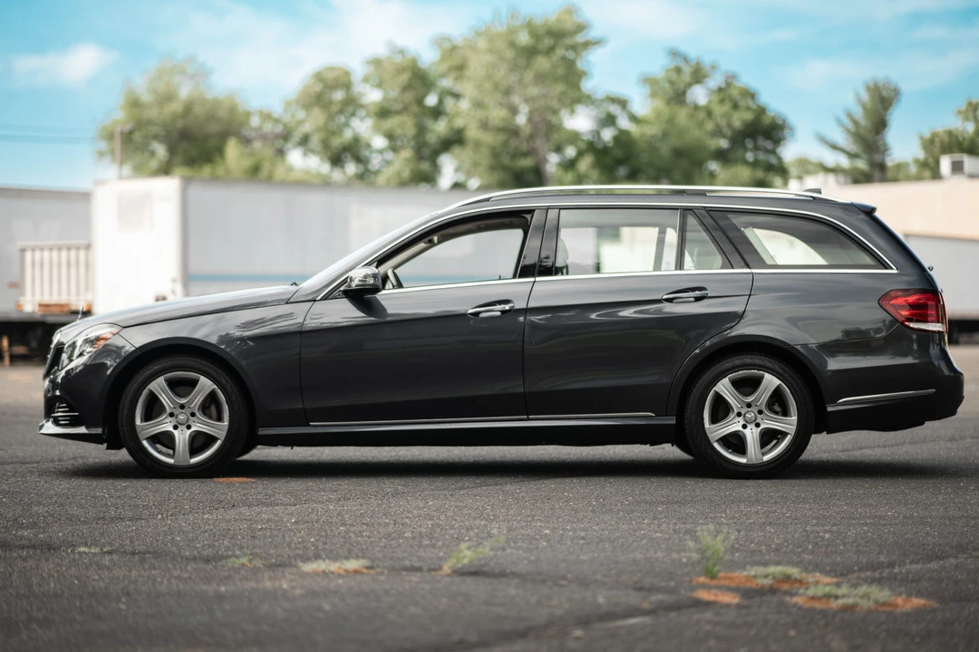 2015 Mercedes-Benz W212 E-Class - Image 11 of 31
