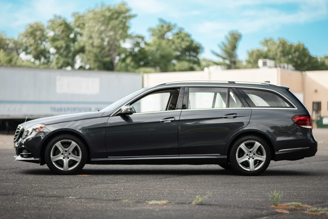 2015 Mercedes-Benz W212 E-Class - Image 9 of 31