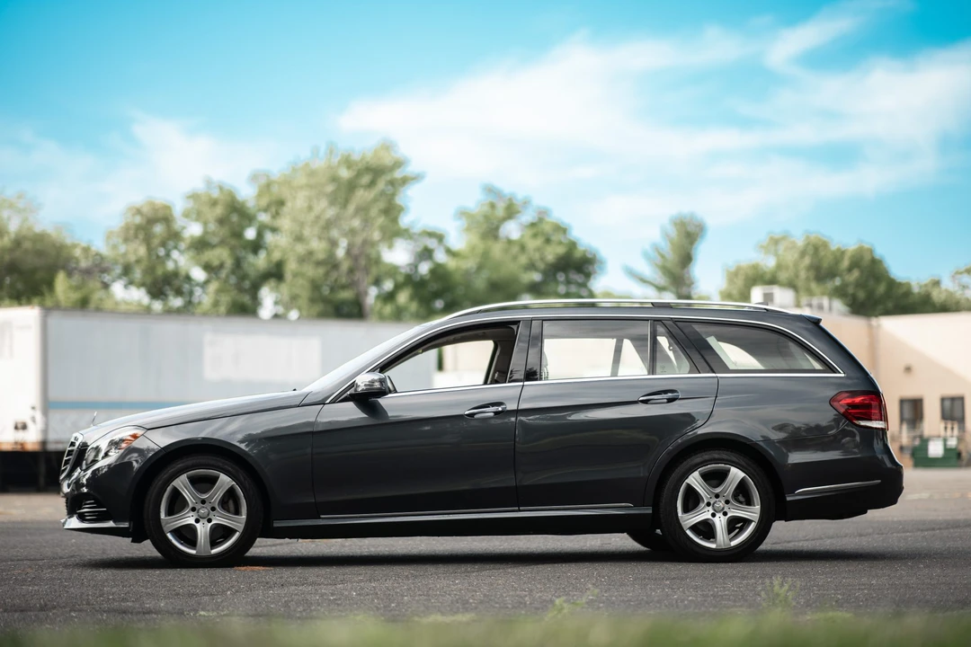 2015 Mercedes-Benz W212 E-Class - Image 10 of 31