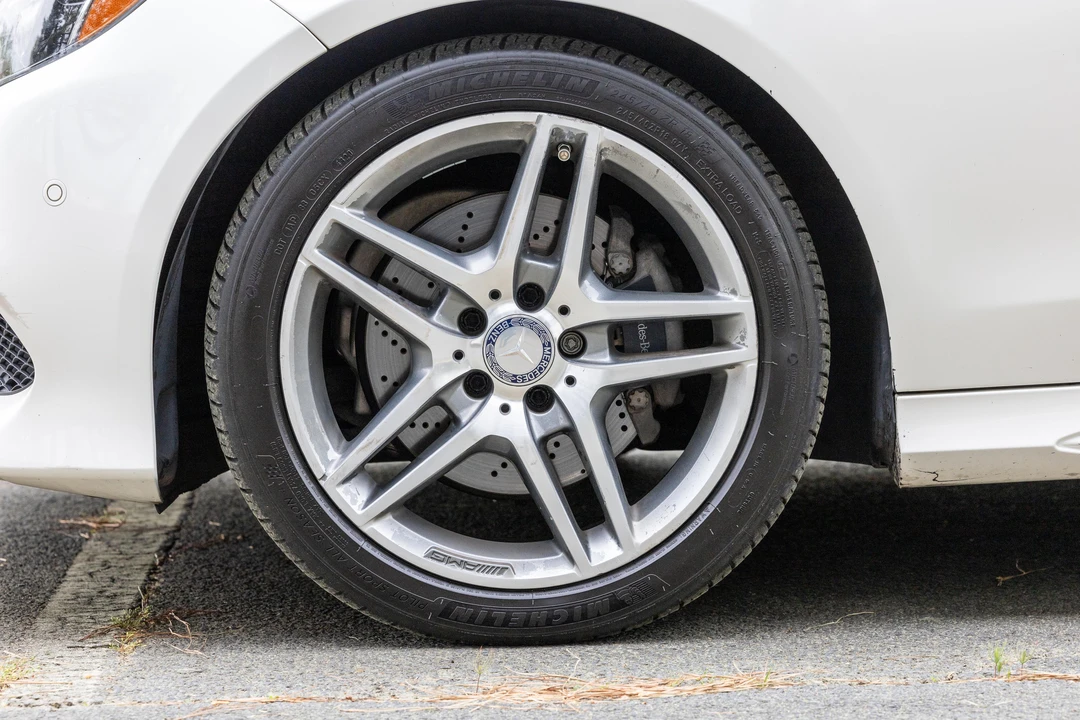2015 Mercedes-Benz W212 E-Class - Image 24 of 31