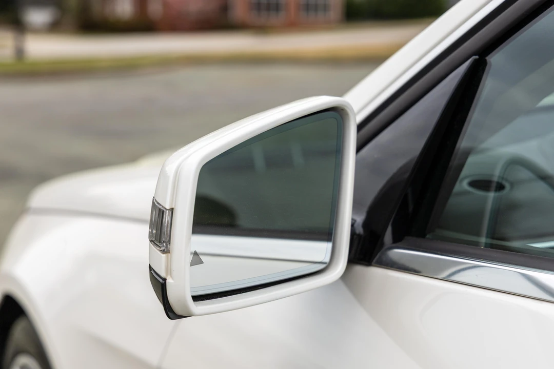 2015 Mercedes-Benz W212 E-Class - Image 13 of 31