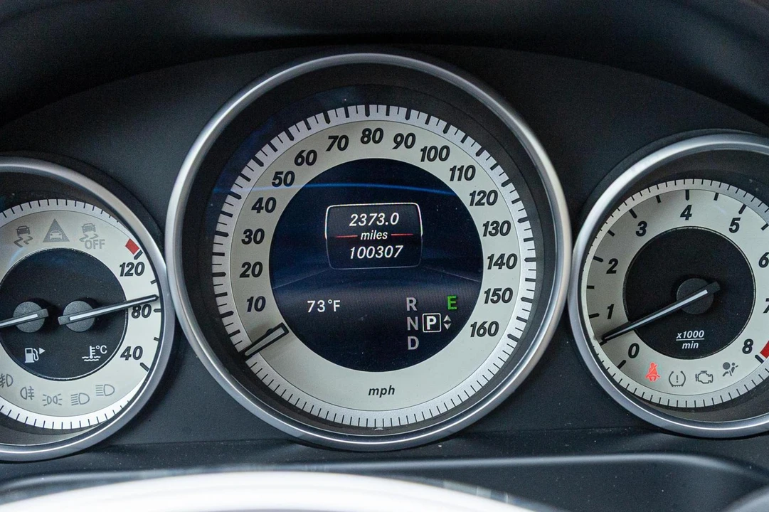 2015 Mercedes-Benz W212 E-Class - Image 31 of 31