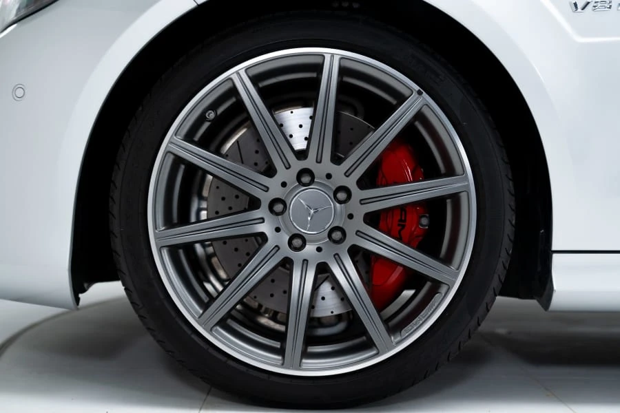 2015 Mercedes-Benz W212 E 63 AMG - Image 24 of 31