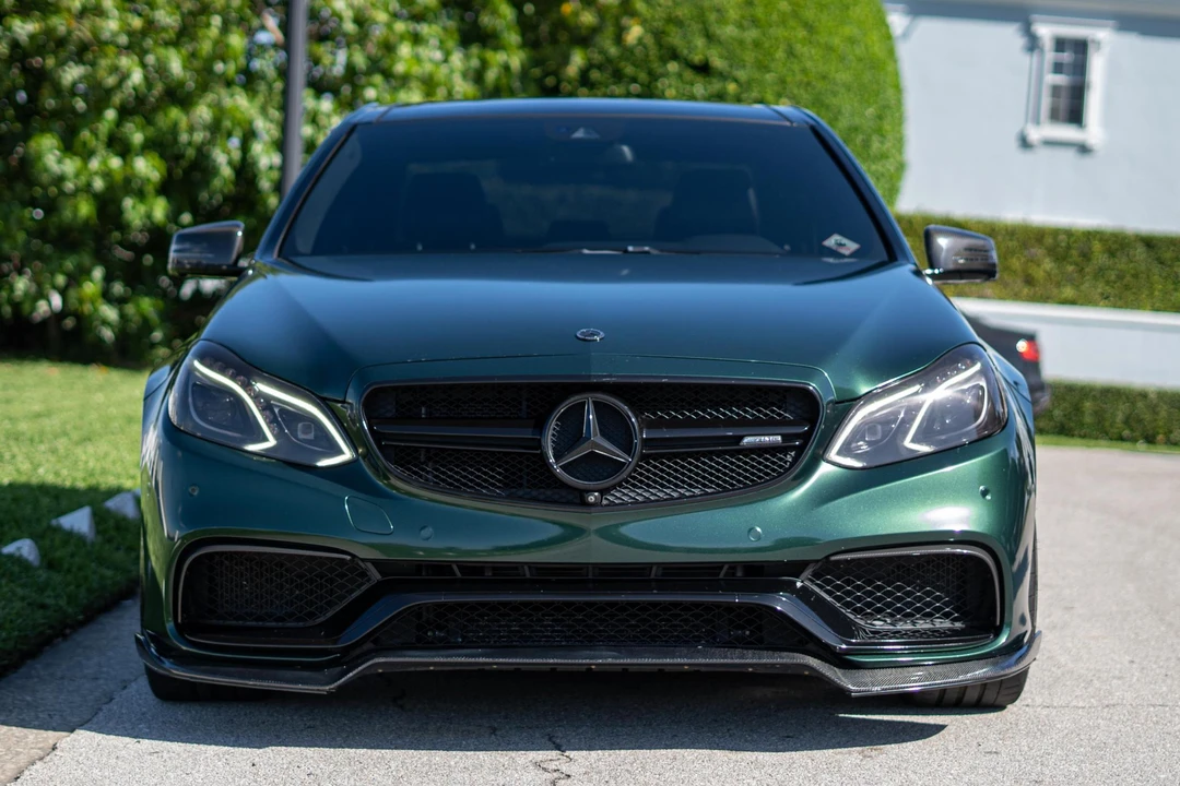 2015 Mercedes-Benz W212 E 63 AMG - Image 2 of 31