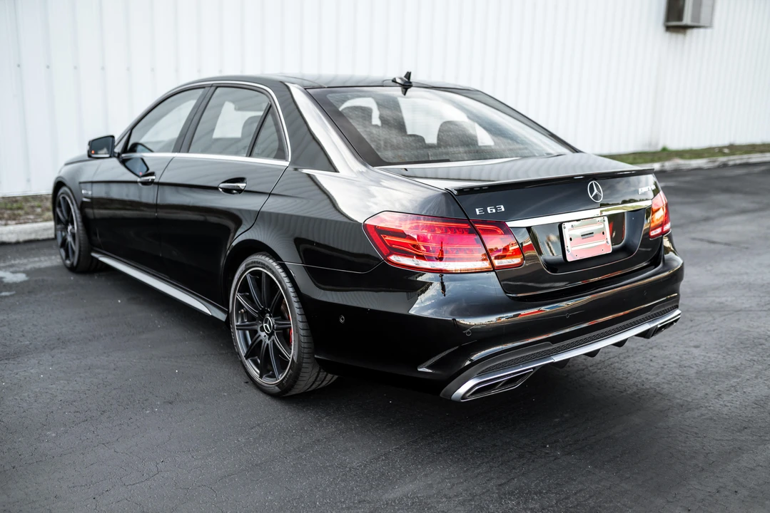 2015 Mercedes-Benz W212 E 63 AMG - Image 8 of 31