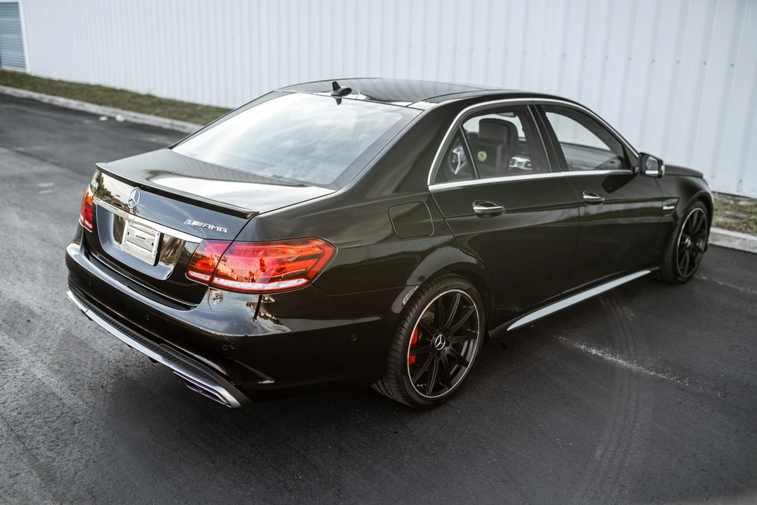 2015 Mercedes-Benz W212 E 63 AMG - Image 11 of 31