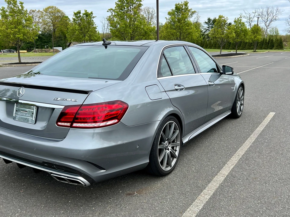 2015 Mercedes-Benz W212 E 63 AMG - Image 27 of 31