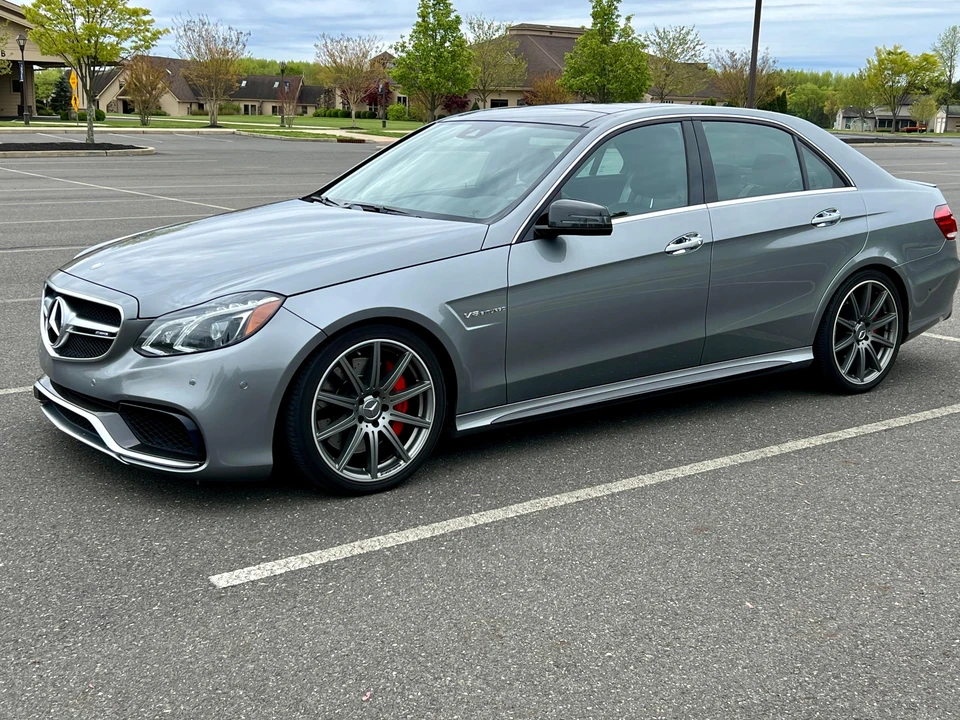 2015 Mercedes-Benz W212 E 63 AMG - Image 16 of 31