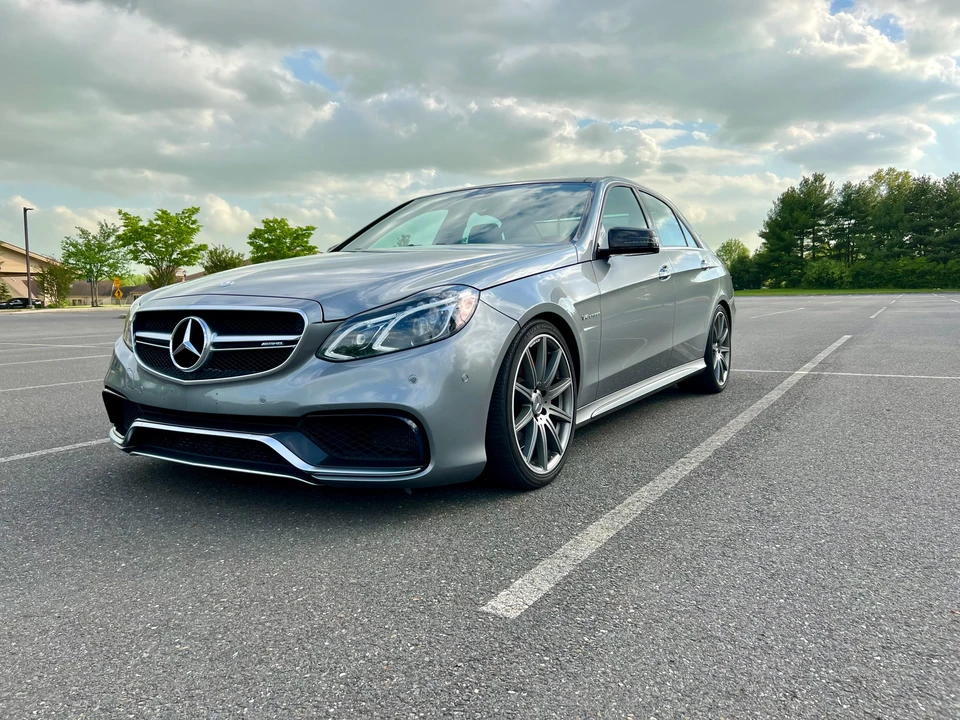 2015 Mercedes-Benz W212 E 63 AMG - Image 10 of 31