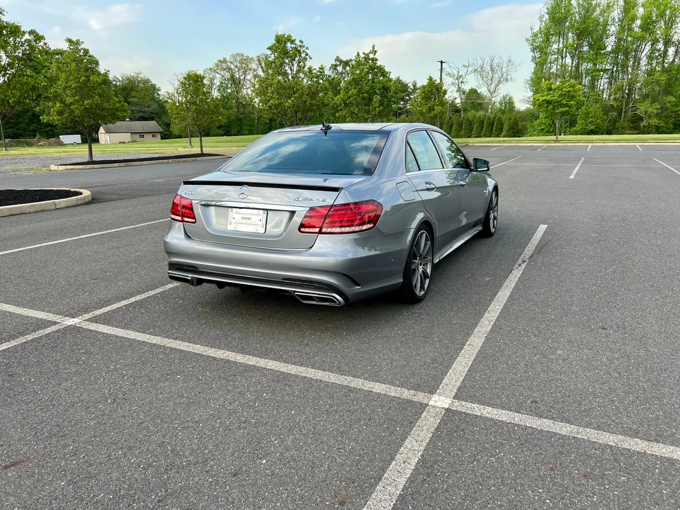 2015 Mercedes-Benz W212 E 63 AMG - Image 26 of 31