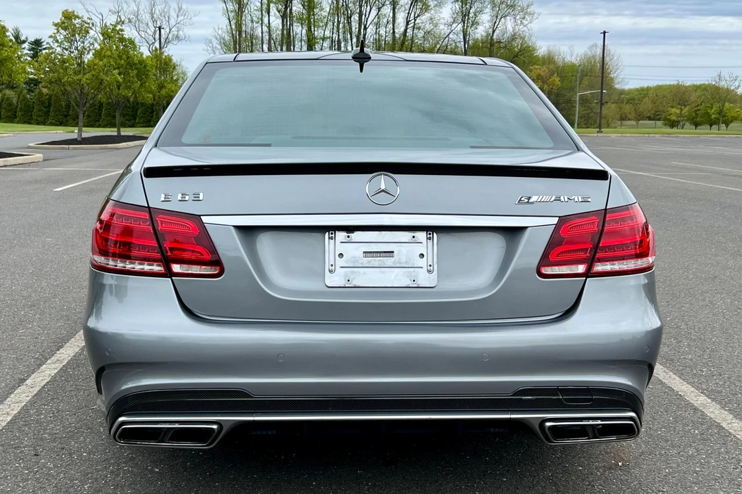 2015 Mercedes-Benz W212 E 63 AMG - Image 5 of 31