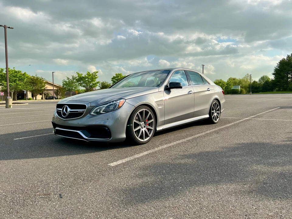 2015 Mercedes-Benz W212 E 63 AMG - Image 14 of 31
