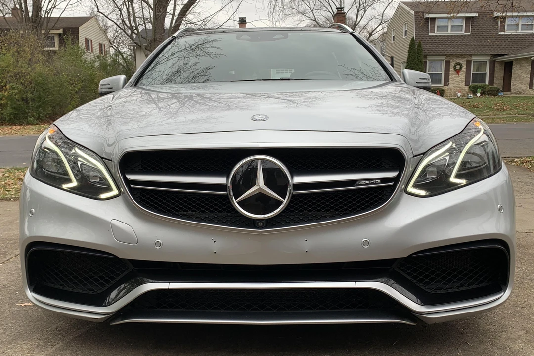 2015 Mercedes-Benz W212 E 63 AMG - Image 2 of 31