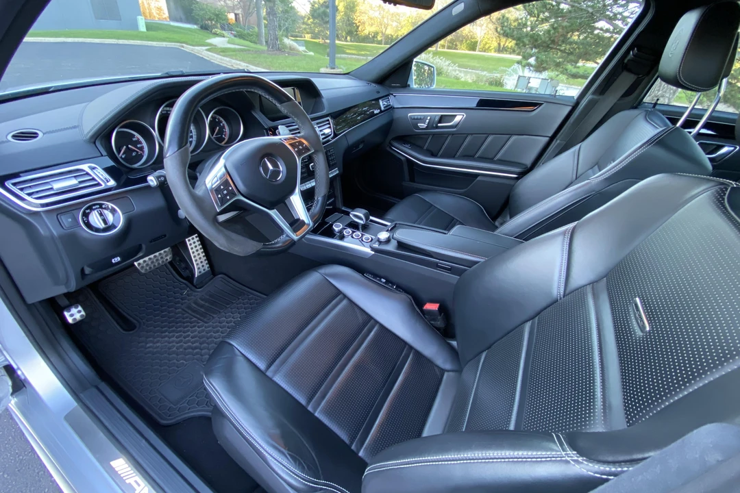 2015 Mercedes-Benz W212 E 63 AMG - Image 26 of 31