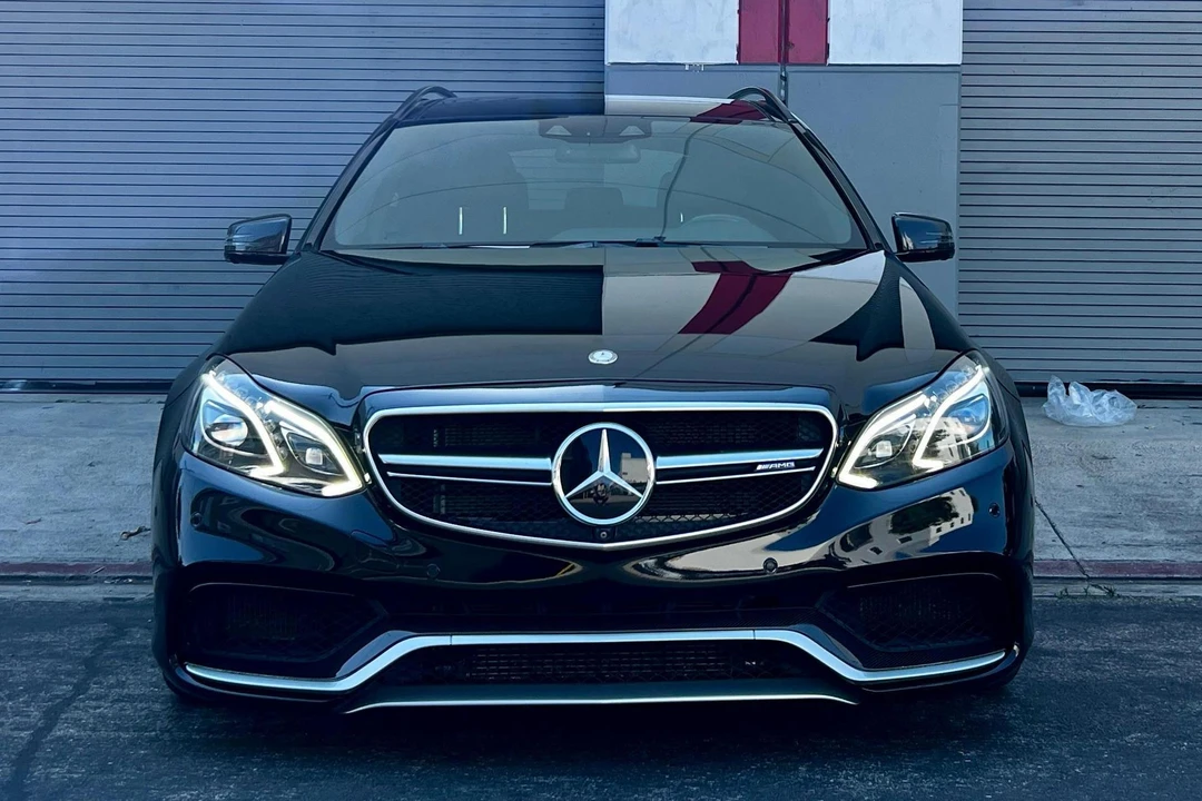 2015 Mercedes-Benz W212 E 63 AMG - Image 2 of 31