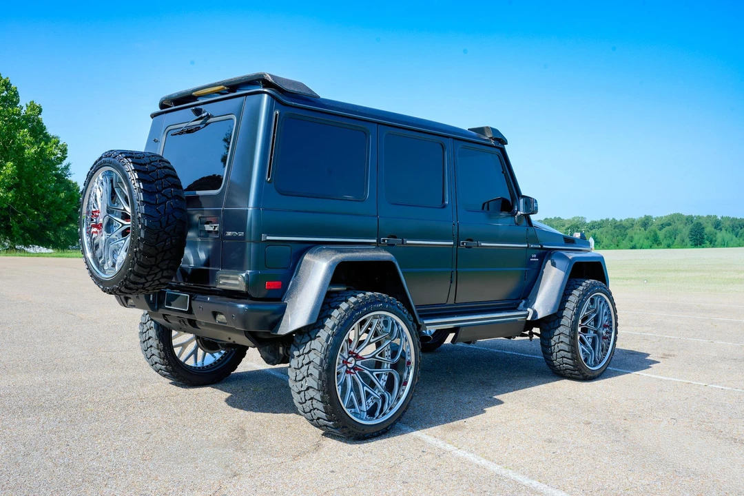 2015 Mercedes-Benz W463 G 36 & G 55 & G 63 & G 65 AMG 1st Gen - Image 7 of 31
