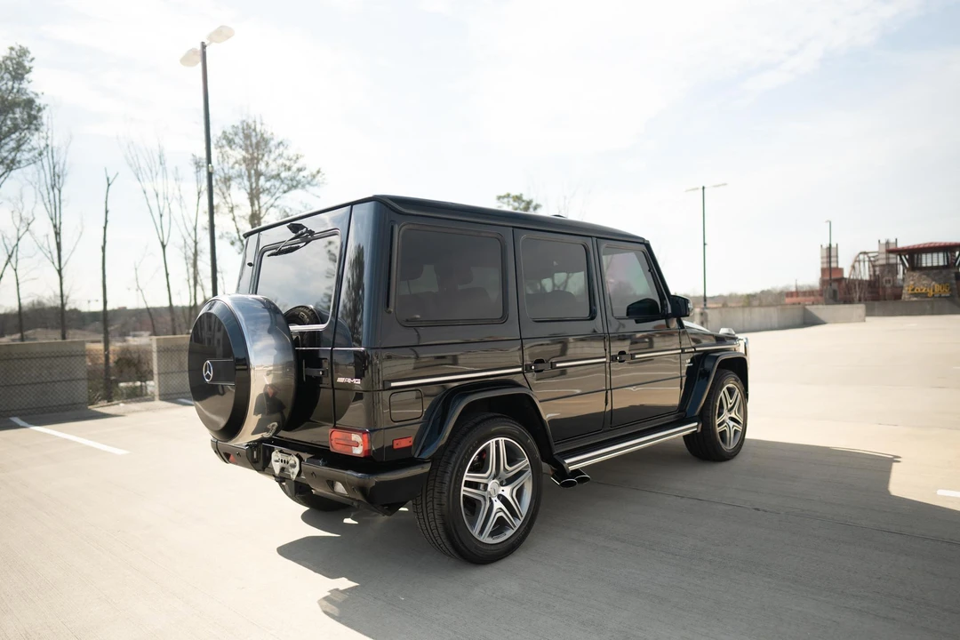 2015 Mercedes-Benz W463 G 36 & G 55 & G 63 & G 65 AMG 1st Gen - Image 15 of 31