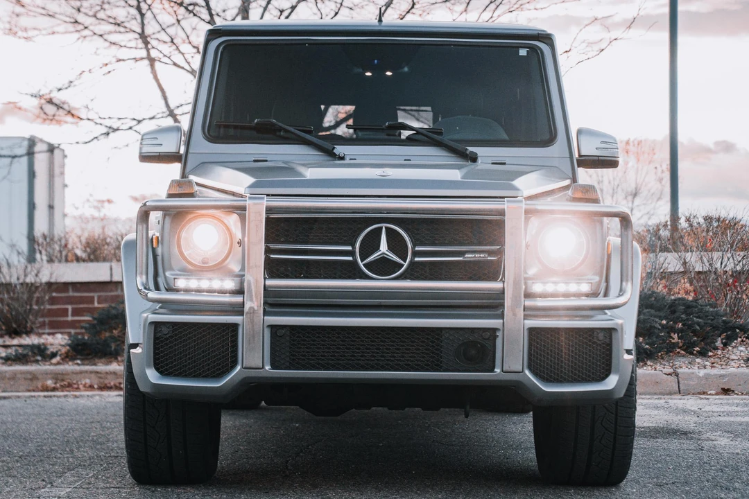 2015 Mercedes-Benz W463 G 36 & G 55 & G 63 & G 65 AMG 1st Gen - Image 2 of 31