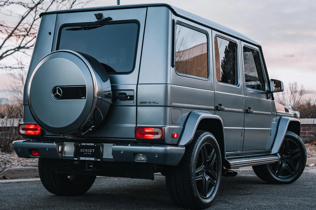 2015 Mercedes-Benz W463 G 36 & G 55 & G 63 & G 65 AMG 1st Gen - Image 12 of 31