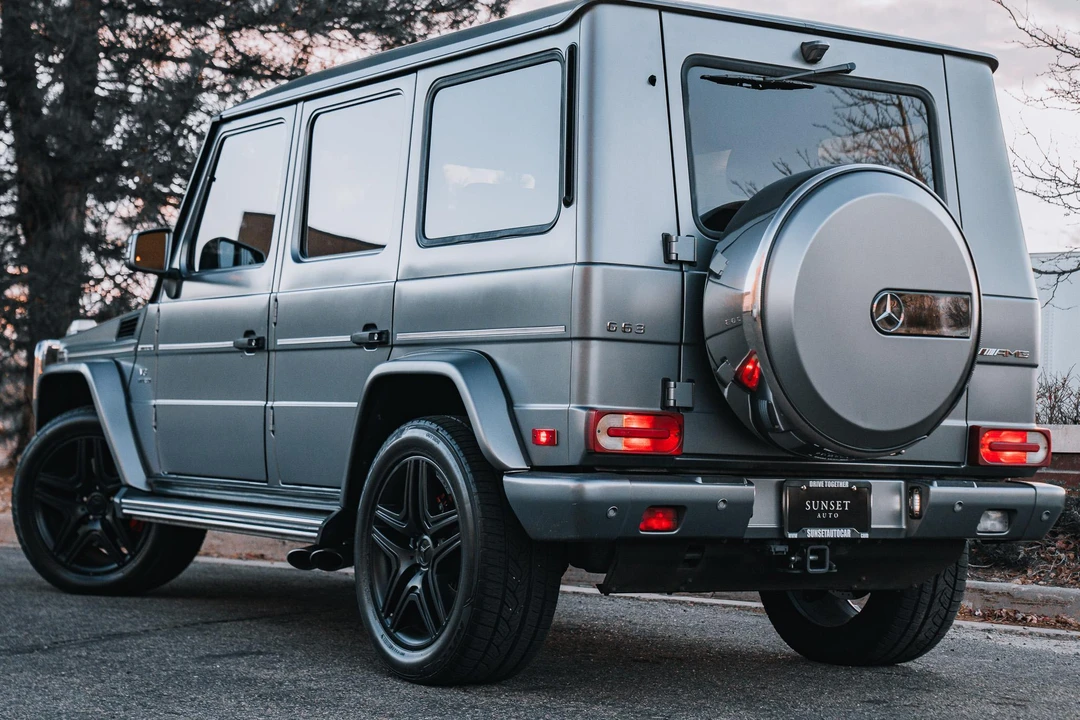 2015 Mercedes-Benz W463 G 36 & G 55 & G 63 & G 65 AMG 1st Gen - Image 11 of 31