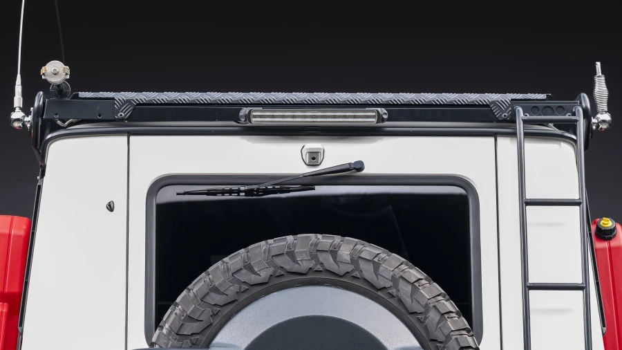 2015 Mercedes-Benz W463 G 36 & G 55 & G 63 & G 65 AMG 1st Gen - Image 25 of 31