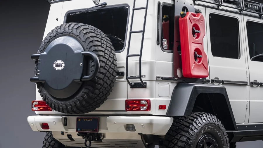 2015 Mercedes-Benz W463 G 36 & G 55 & G 63 & G 65 AMG 1st Gen - Image 16 of 31